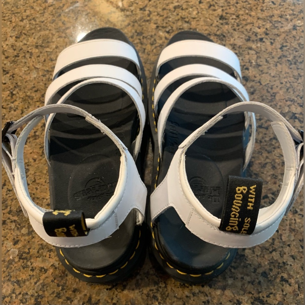 Doc Martens leather lug sole sandals. EUC. White, size 10 - Picture 4 of 9